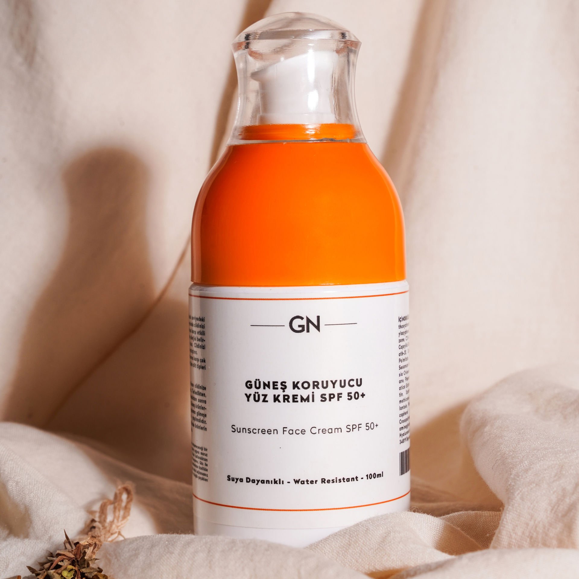 GÜNEŞ KORUYUCU YÜZ KREMİ SPF 50+